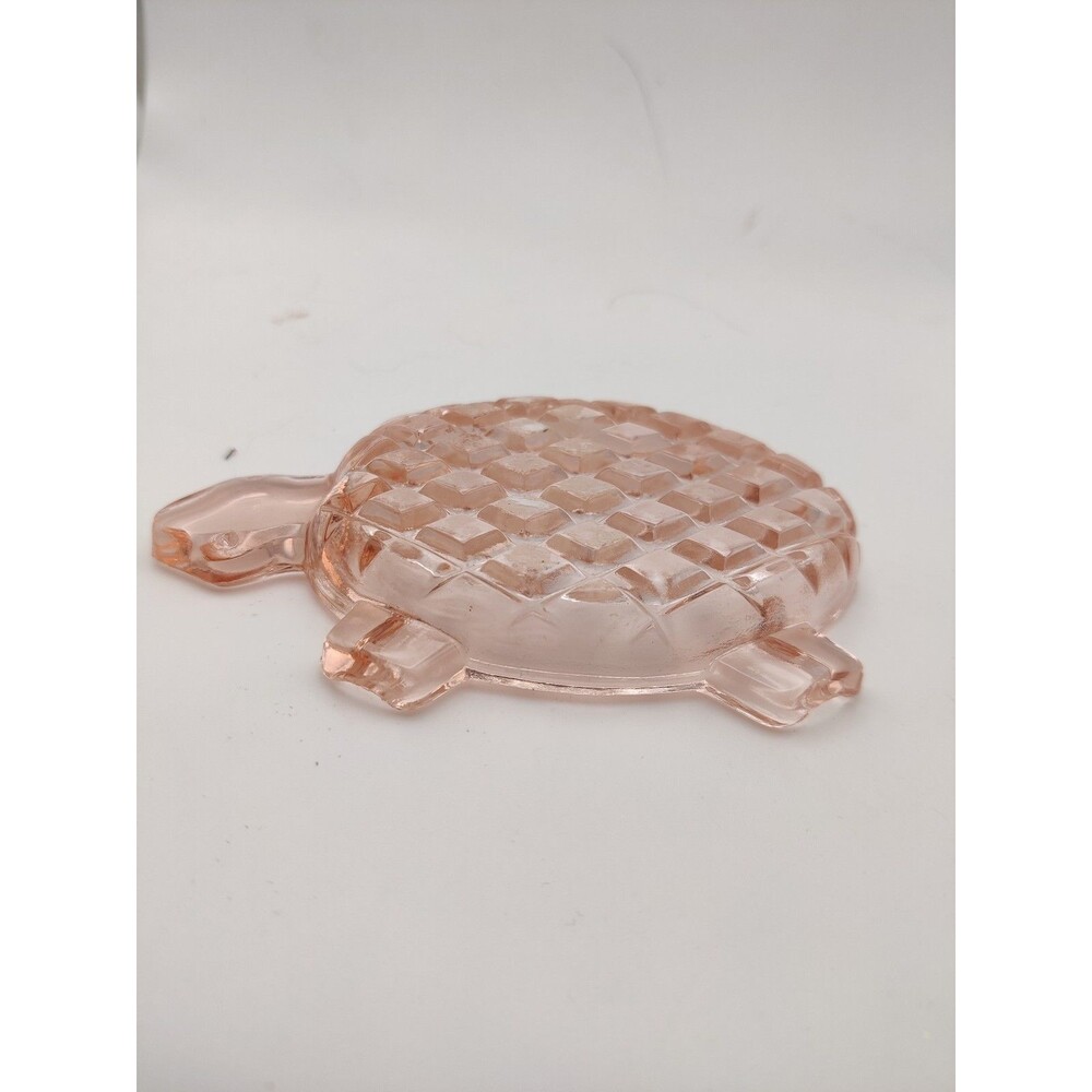 Vintage pink Glass Turtle Dish Trinket Tray Ashtray fluorescent selenium